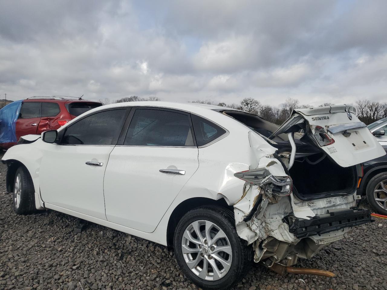 2017 Nissan Sentra - Image 2