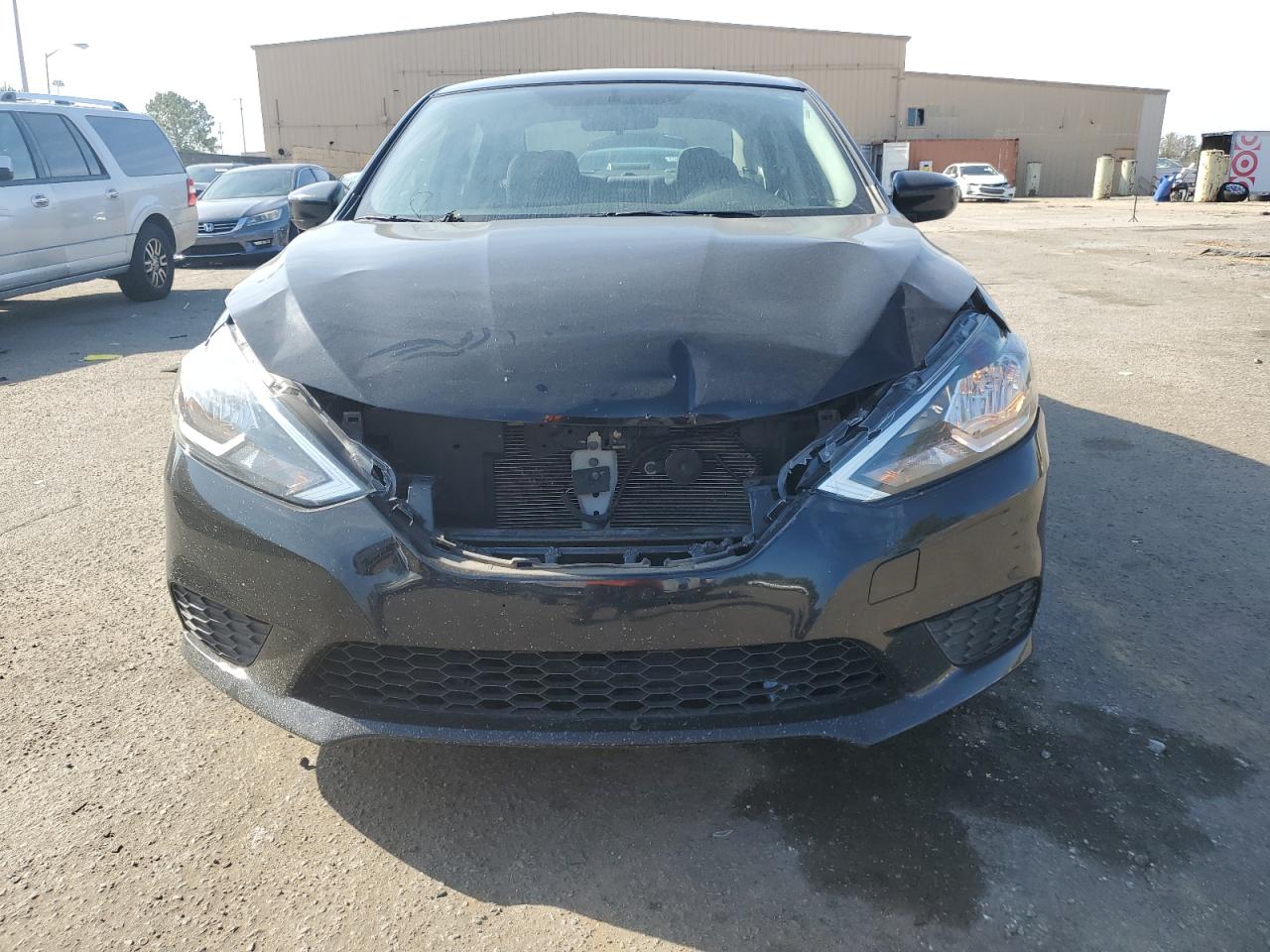 2017 Nissan Sentra - Image 5