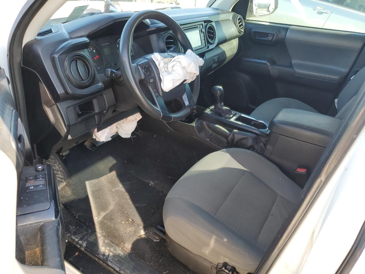 2016 Toyota Tacoma - Image 8
