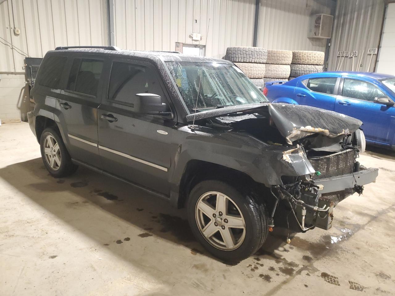 2010 Jeep Liberty (Patriot) - Image 4