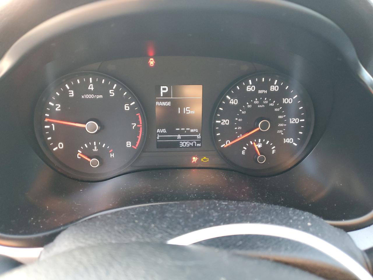 2023 Kia Rio - Image 9
