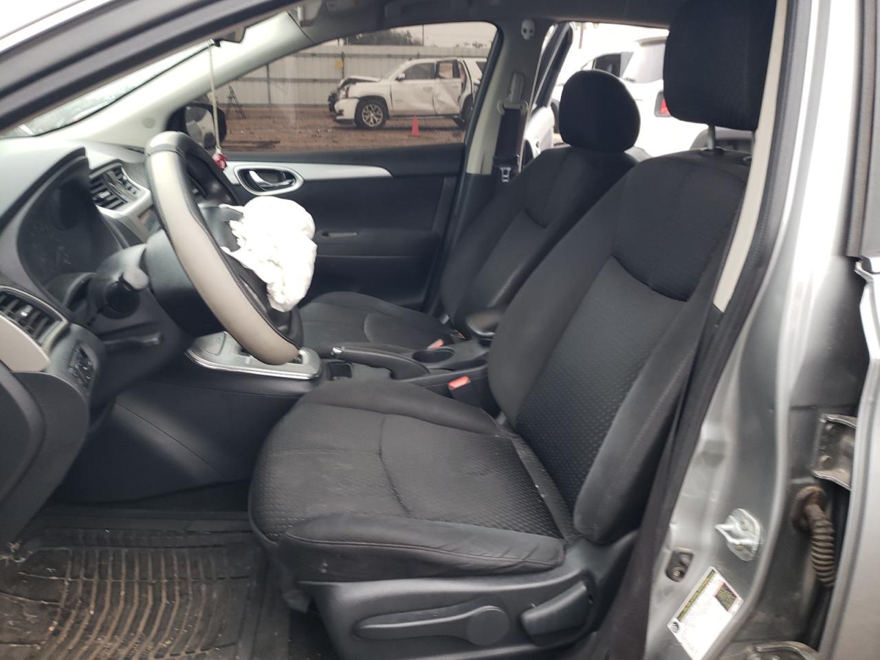 2013 Nissan Sentra - Image 7