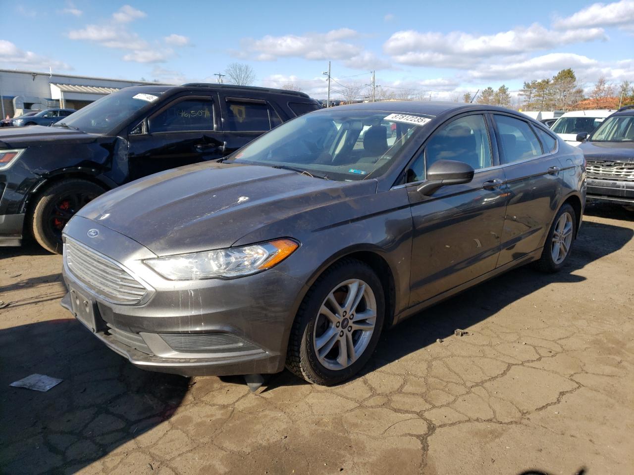 VIN 3FA6P0H72JR283063 2018 FORD FUSION no.1