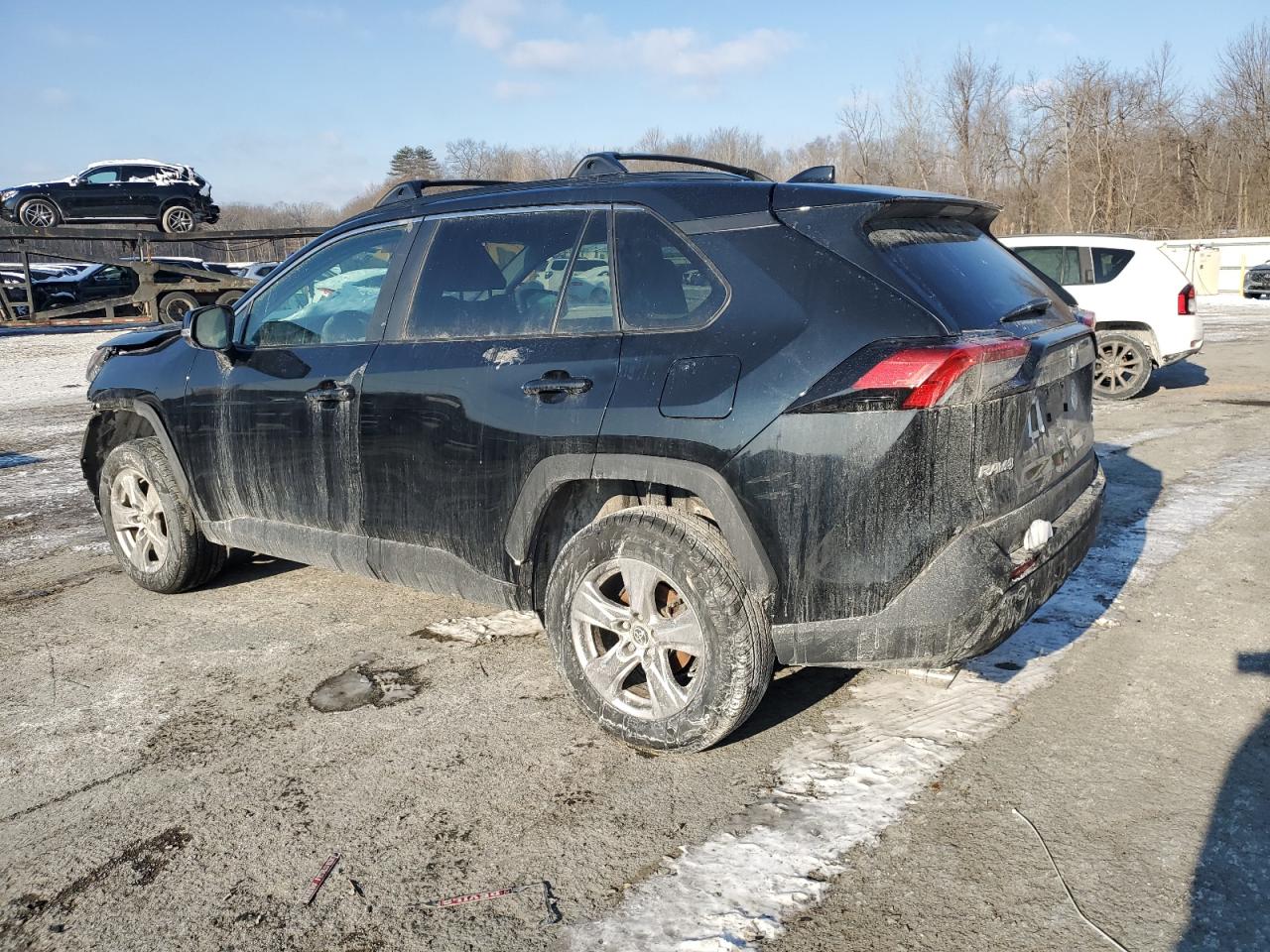 2022 Toyota RAV 4 - Image 2
