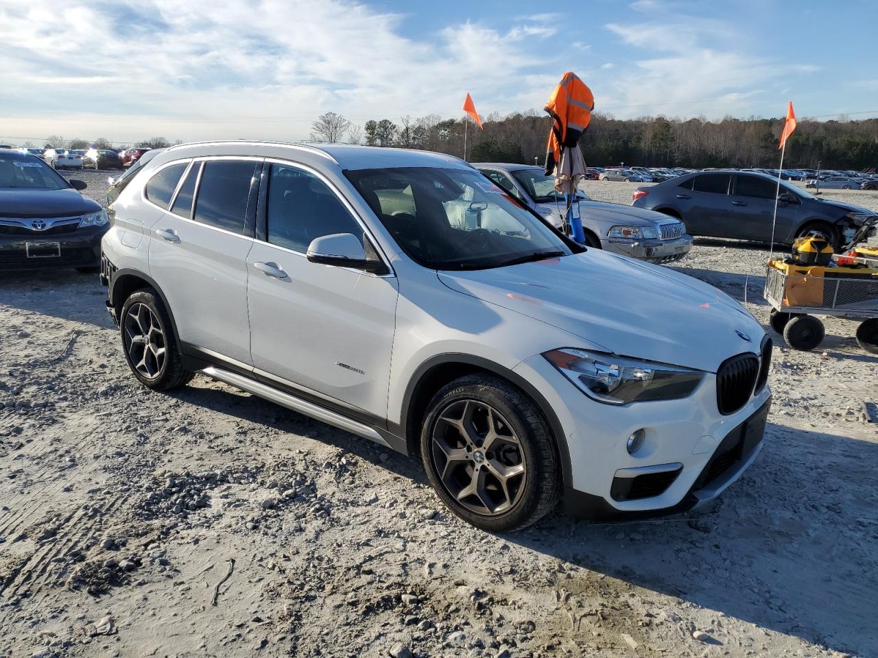 2016 BMW X1 - Image 4