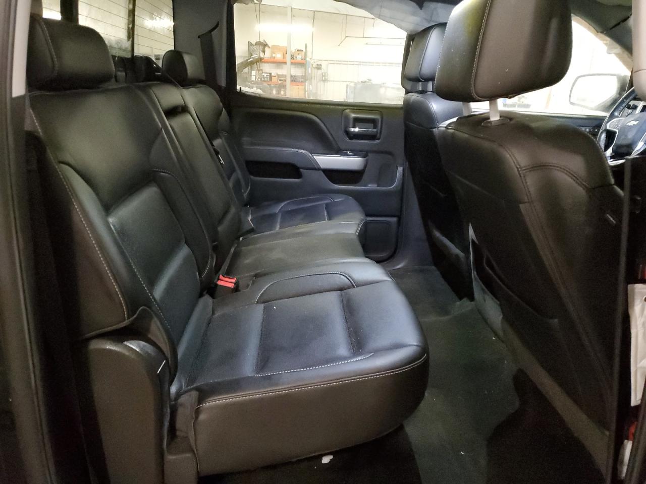 2018 Chevrolet Silverado - Image 10