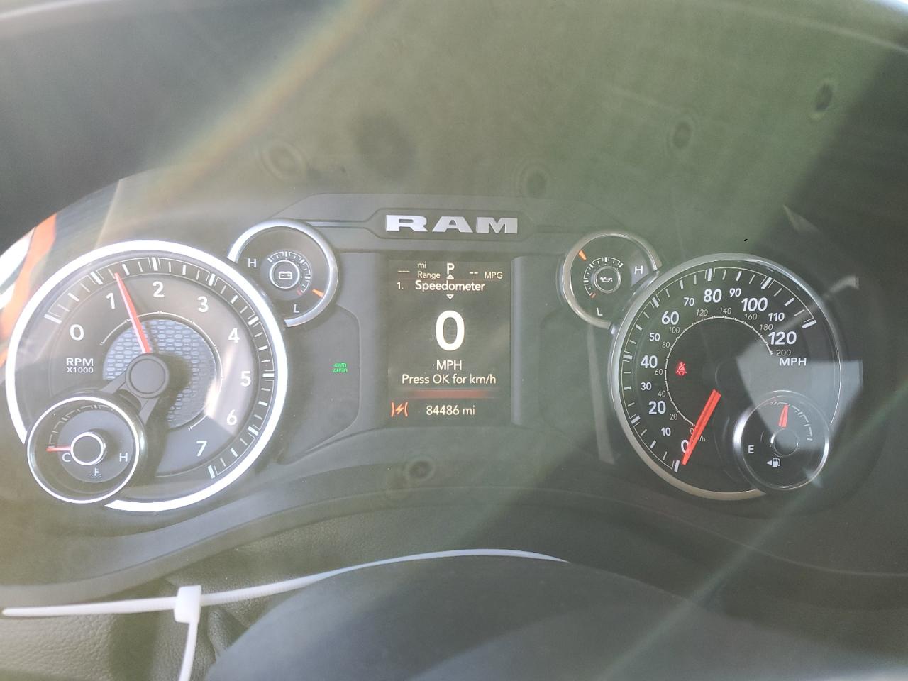 2020 RAM 1500 - Image 9