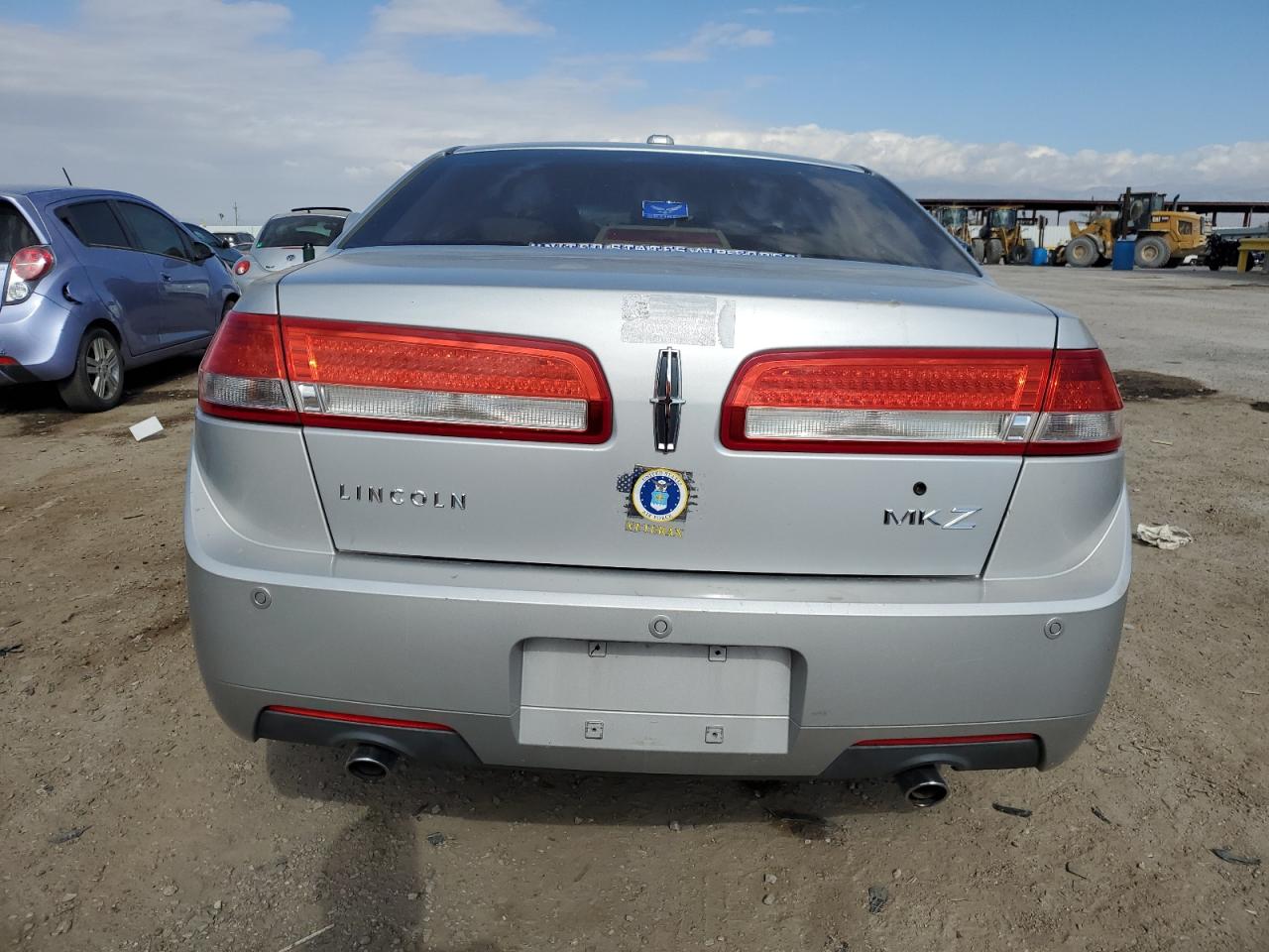 2010 Lincoln MKZ - Image 6