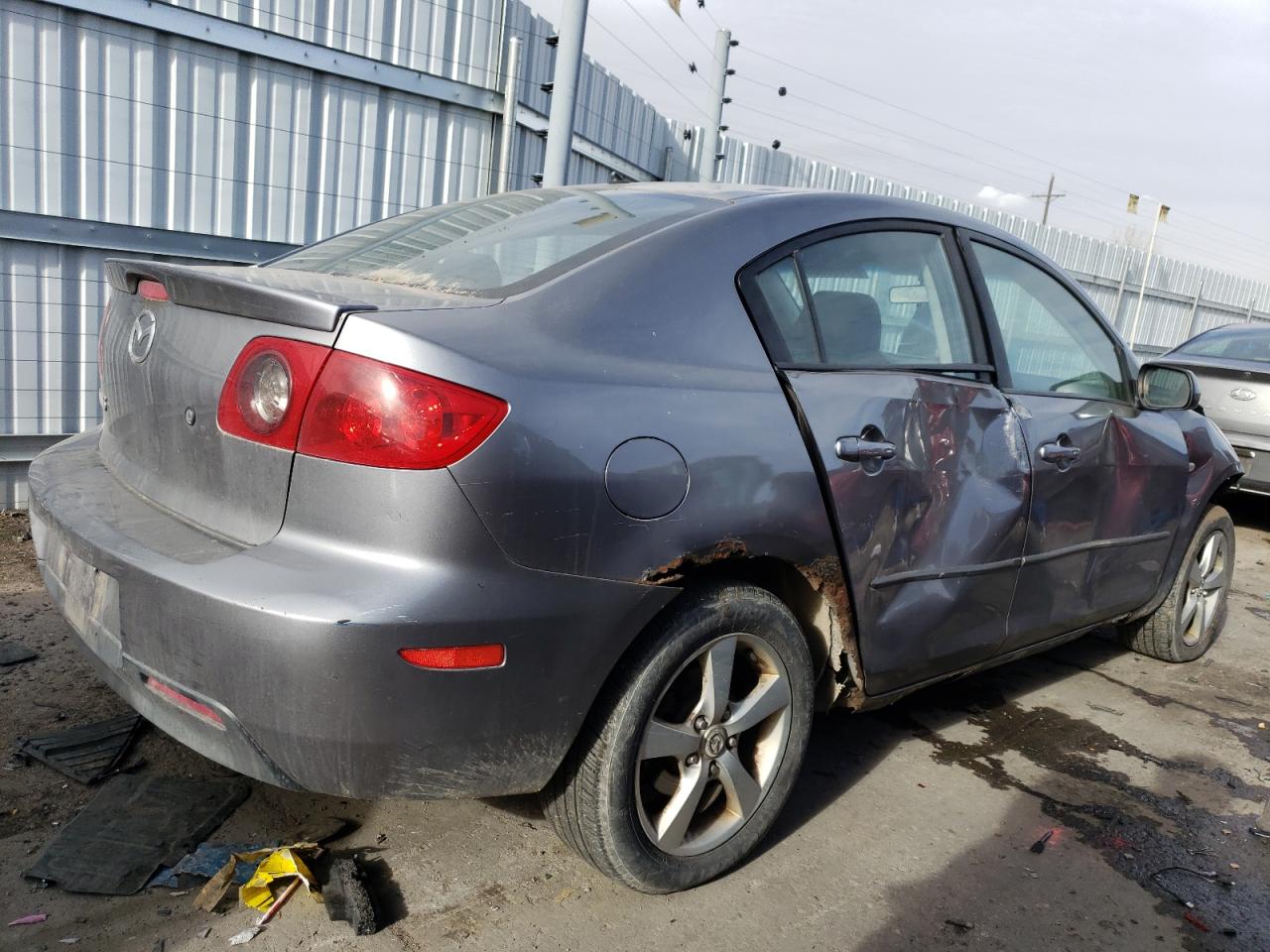 2006 Mazda 3 - Image 3
