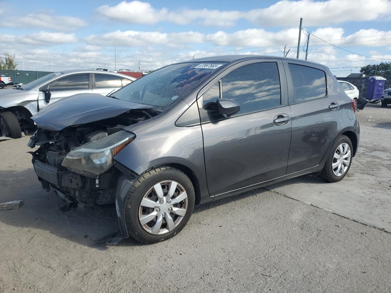 2017 Toyota Yaris L