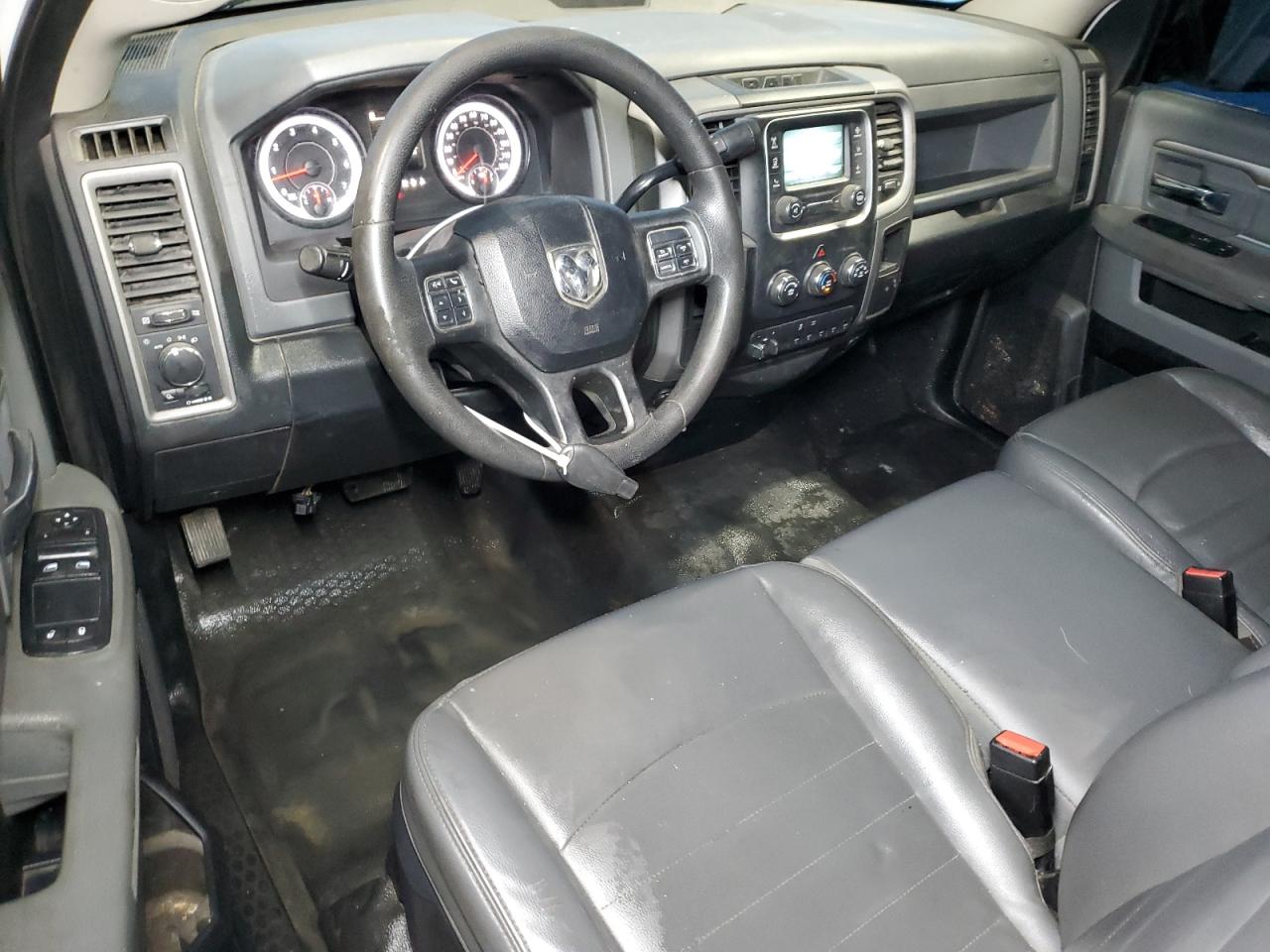 2015 RAM 2500 - Image 8