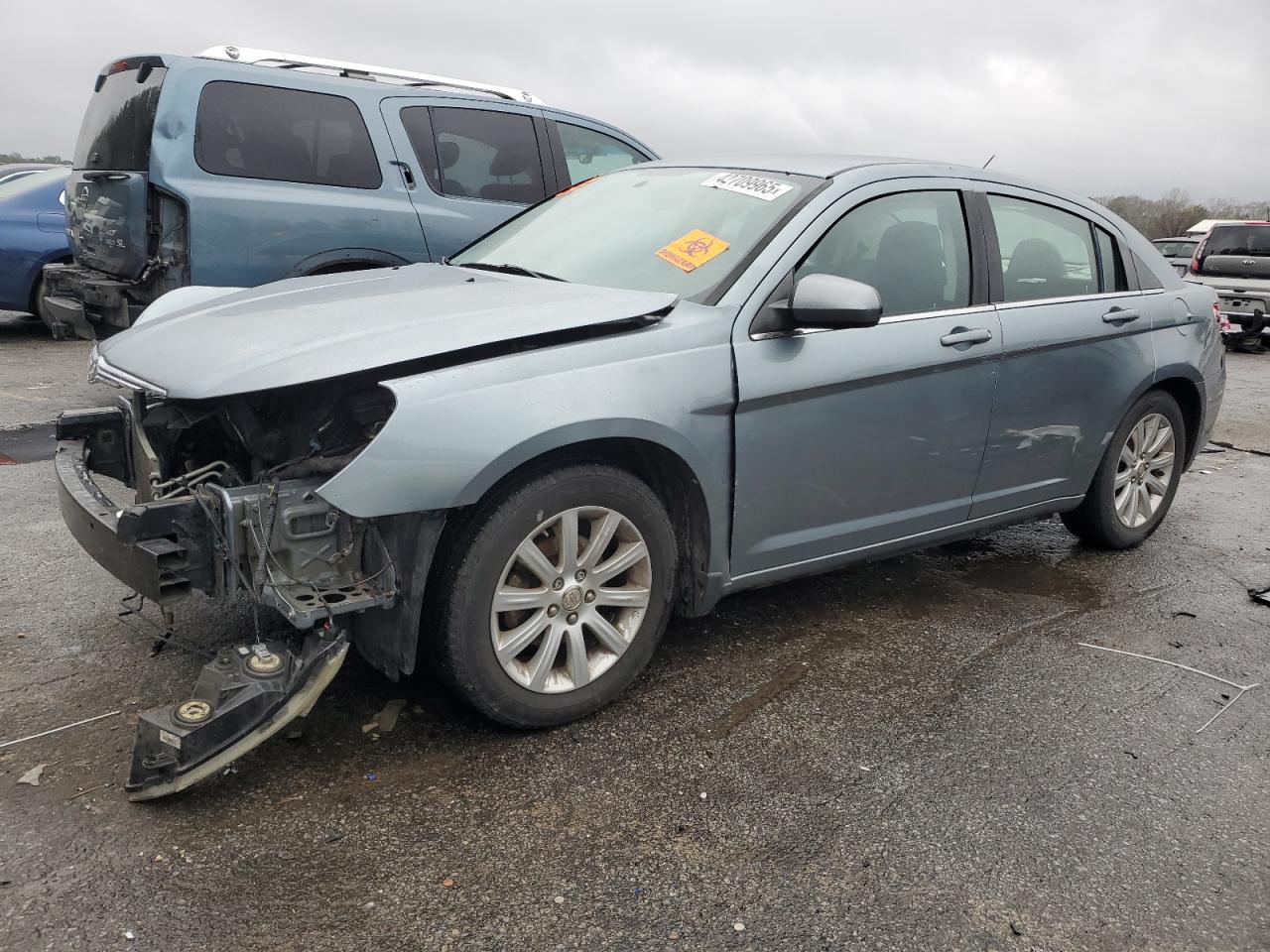 2010 Chrysler Sebring - Image 1