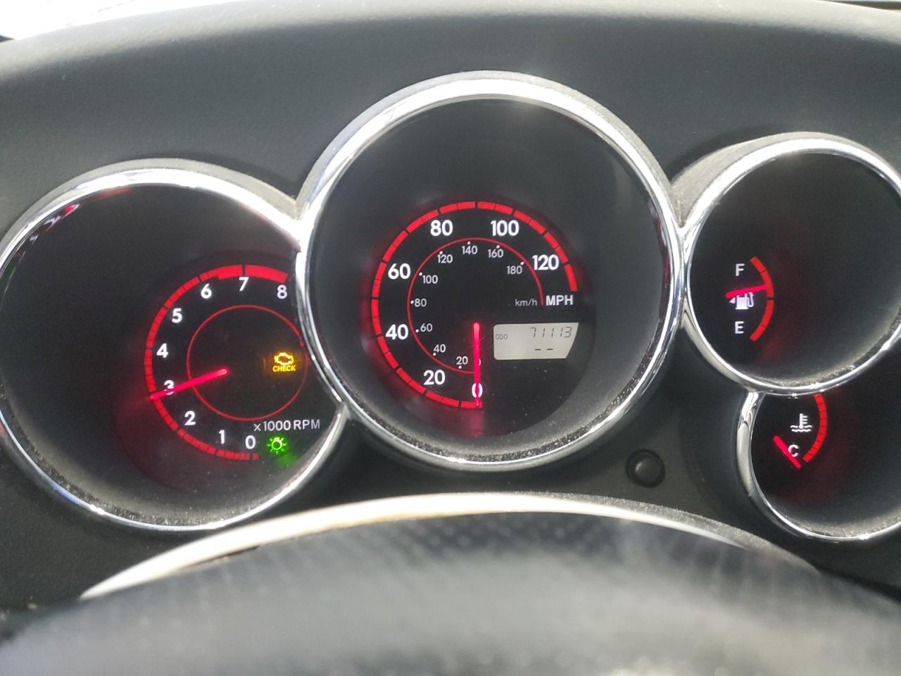 2004 Pontiac Vibe - Image 9