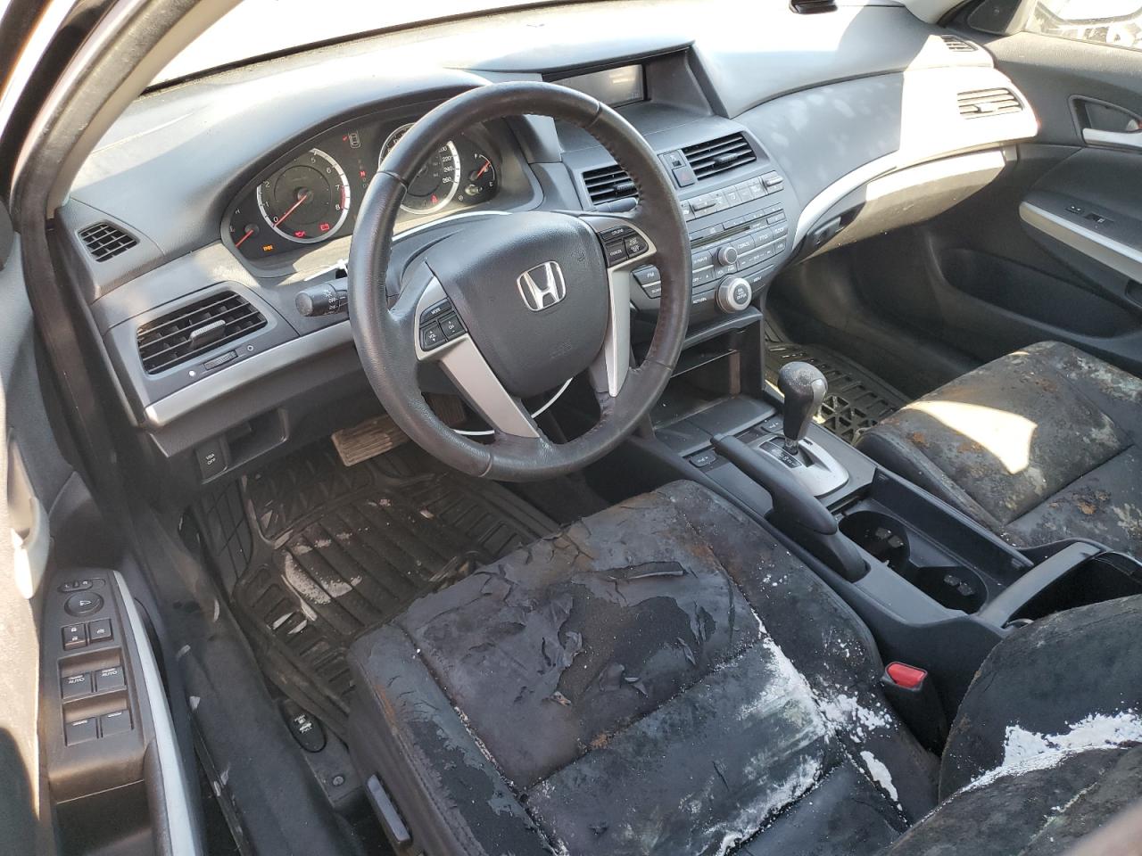 2010 Honda Accord - Image 8