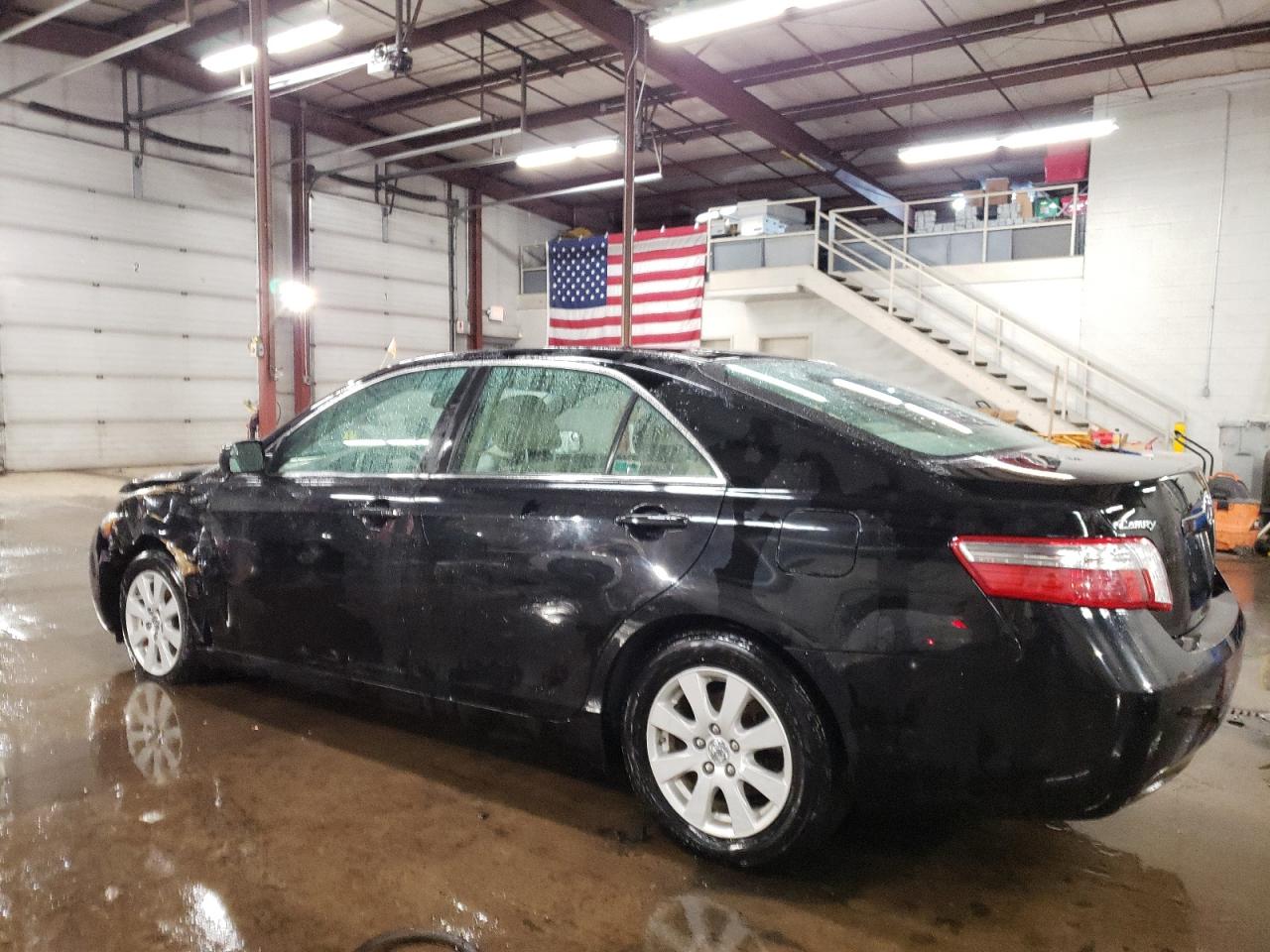 2008 Toyota Camry - Image 2
