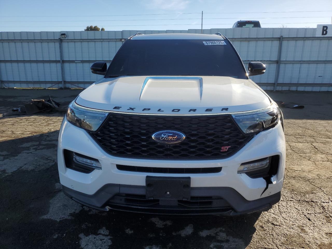2020 Ford Explorer - Image 5