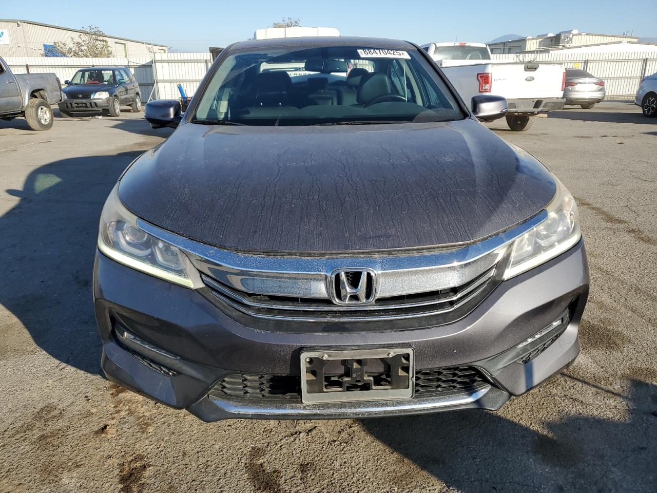 VIN 1HGCR2F88HA043908 2017 HONDA ACCORD no.5