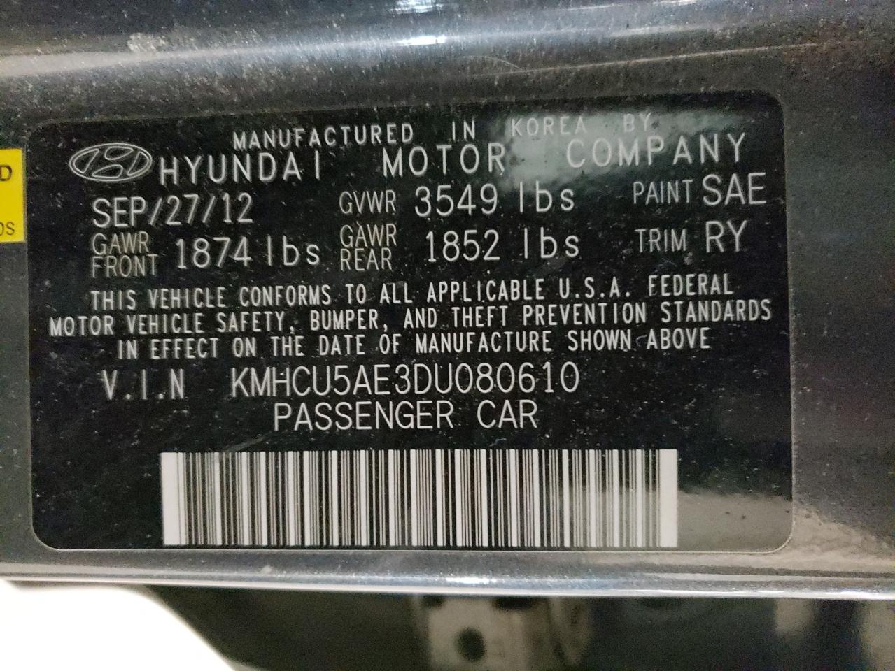 2013 Hyundai Accent - Image 12