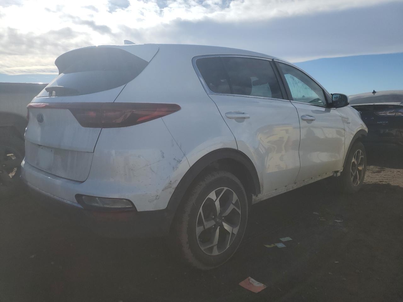 2021 Kia Sportage - Image 3