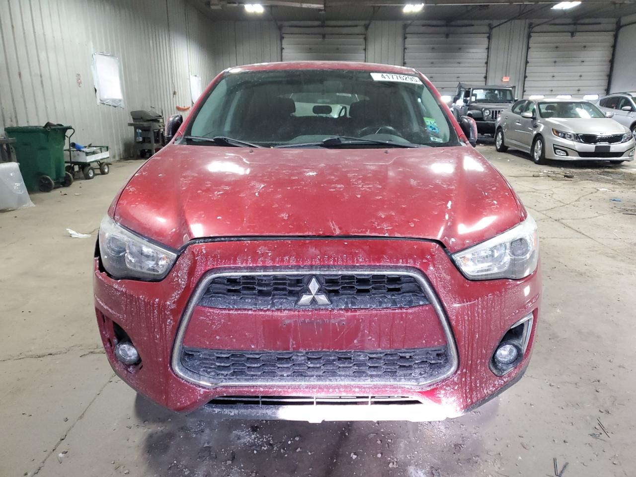 2014 Mitsubishi Outlander - Image 5