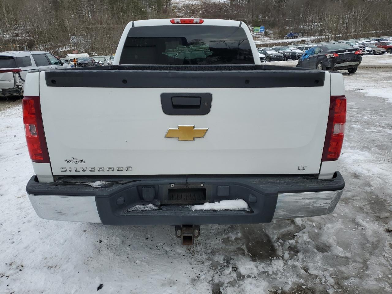 2013 Chevrolet Silverado - Image 6