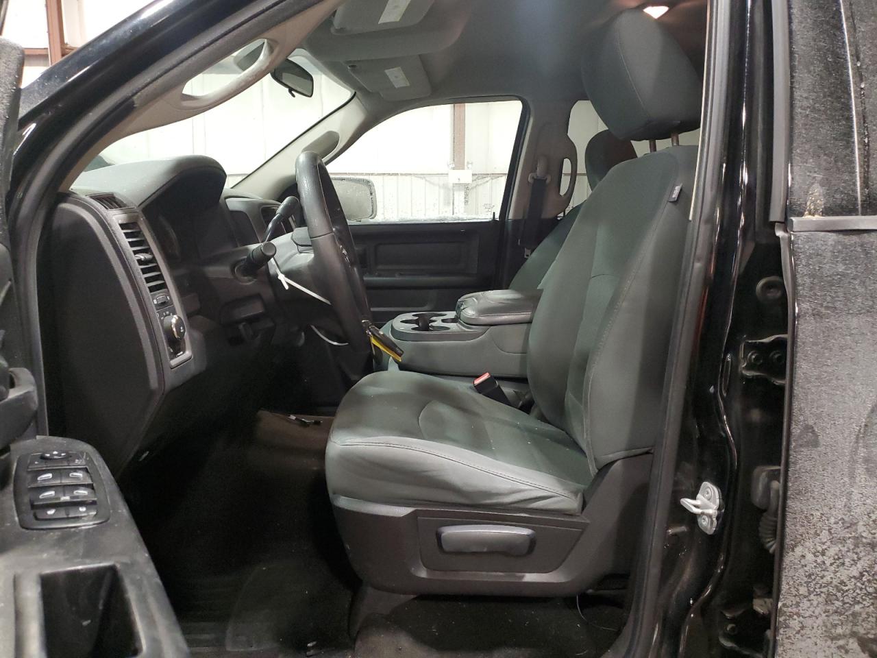 2014 RAM 1500 - Image 7