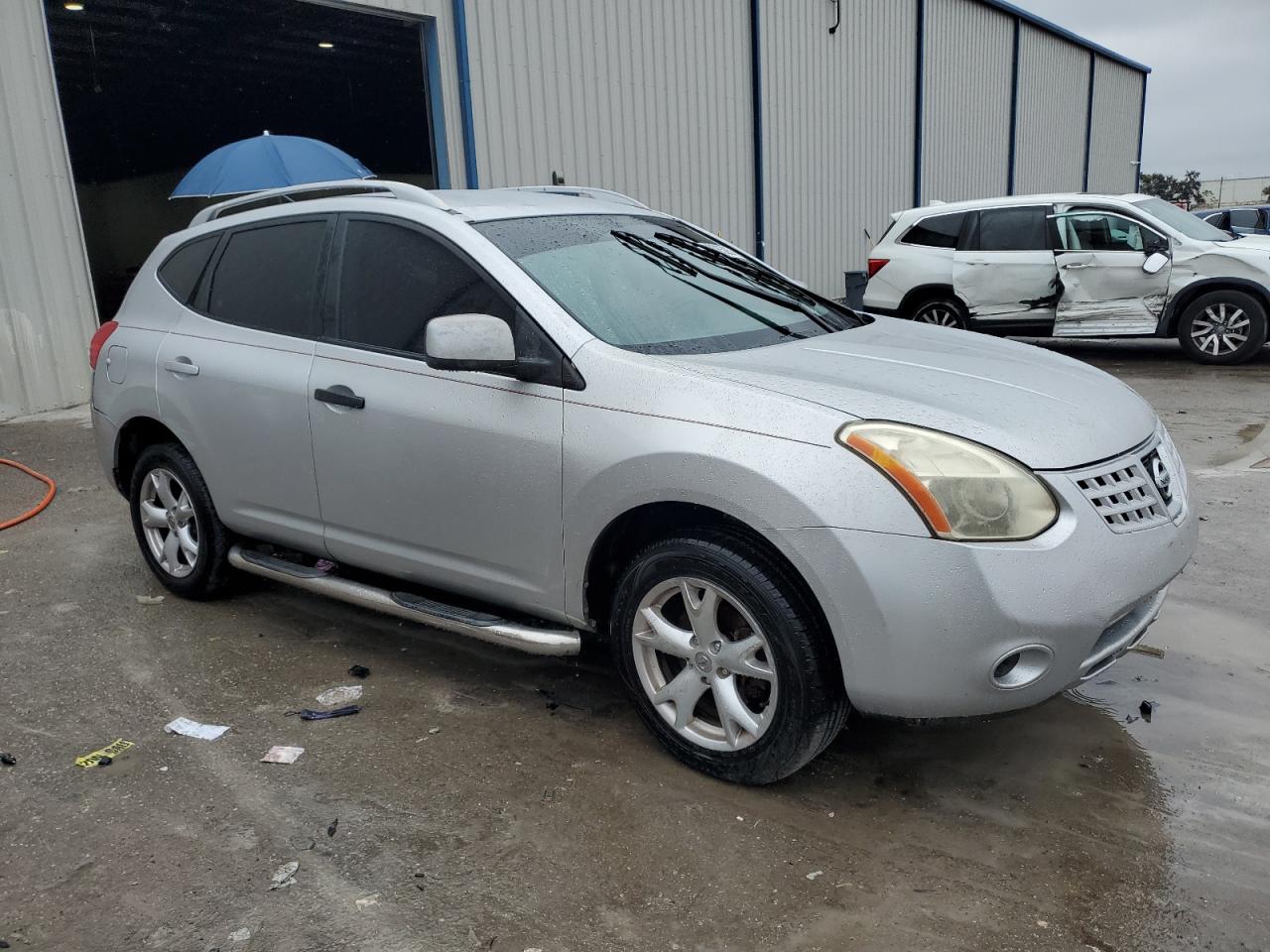 2009 Nissan Rogue - Image 4