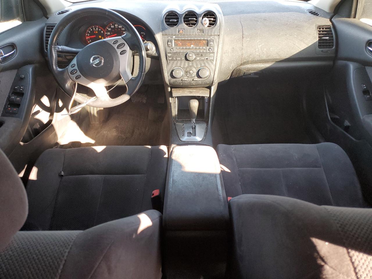 2009 Nissan Altima - Image 8