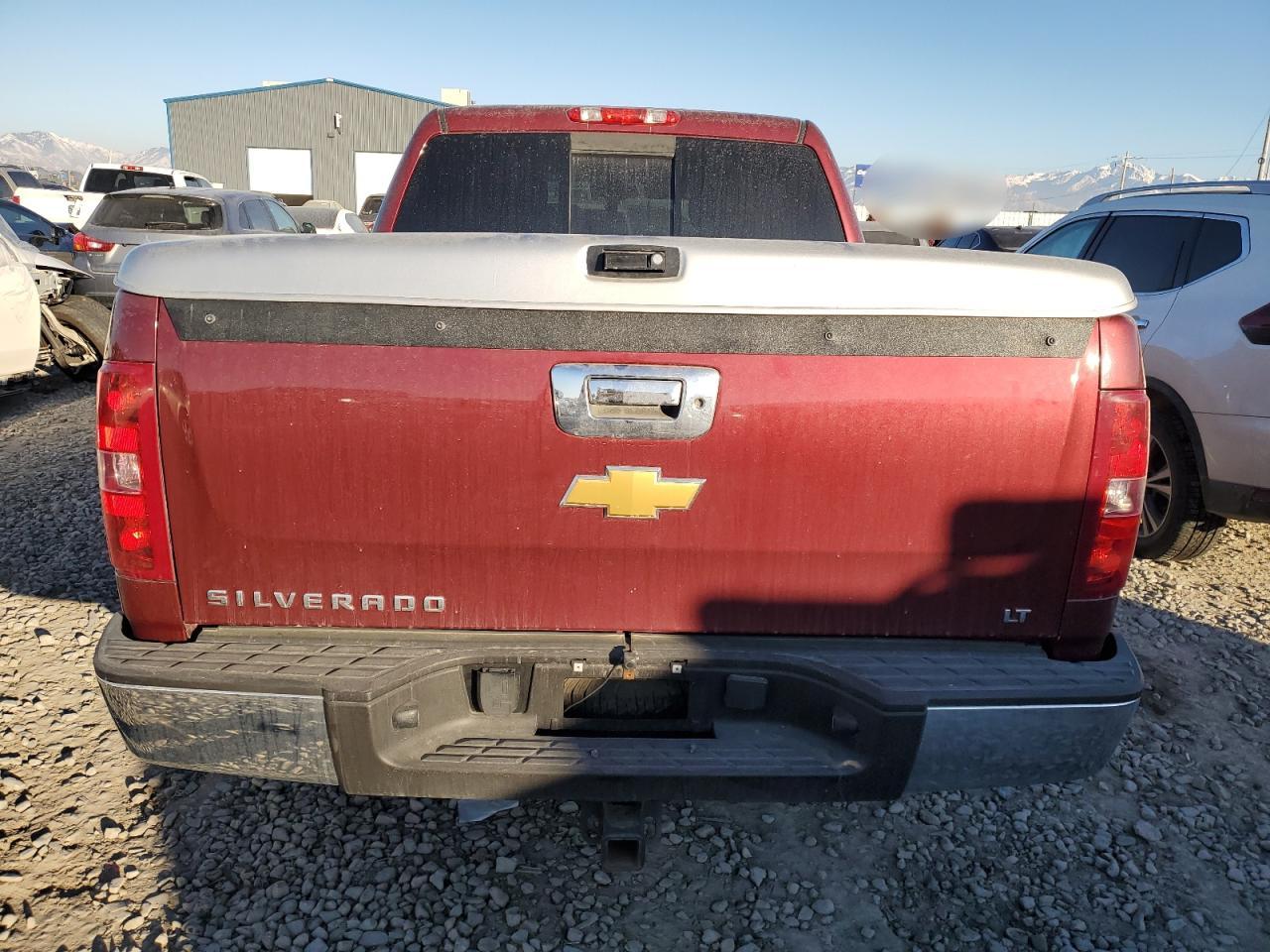 2013 Chevrolet Silverado - Image 6