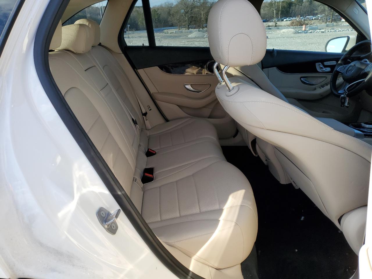 2018 Mercedes-Benz GLC - Image 11