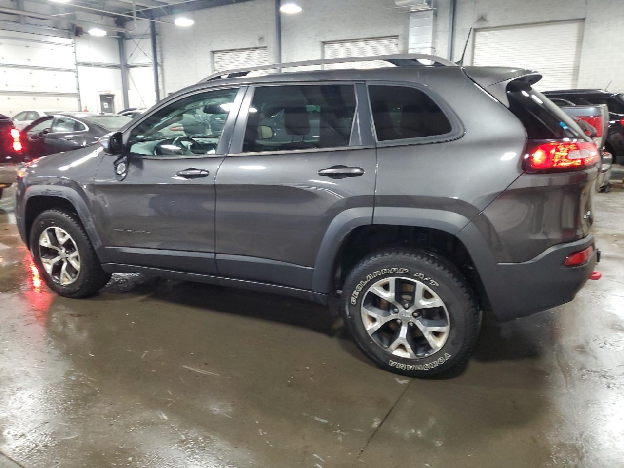 2016 Jeep Cherokee - Image 2