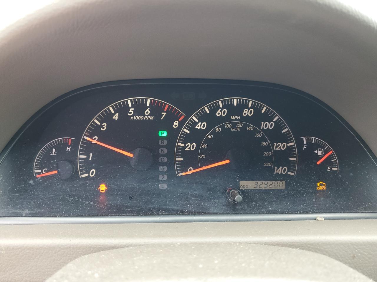 2005 Toyota Camry - Image 9