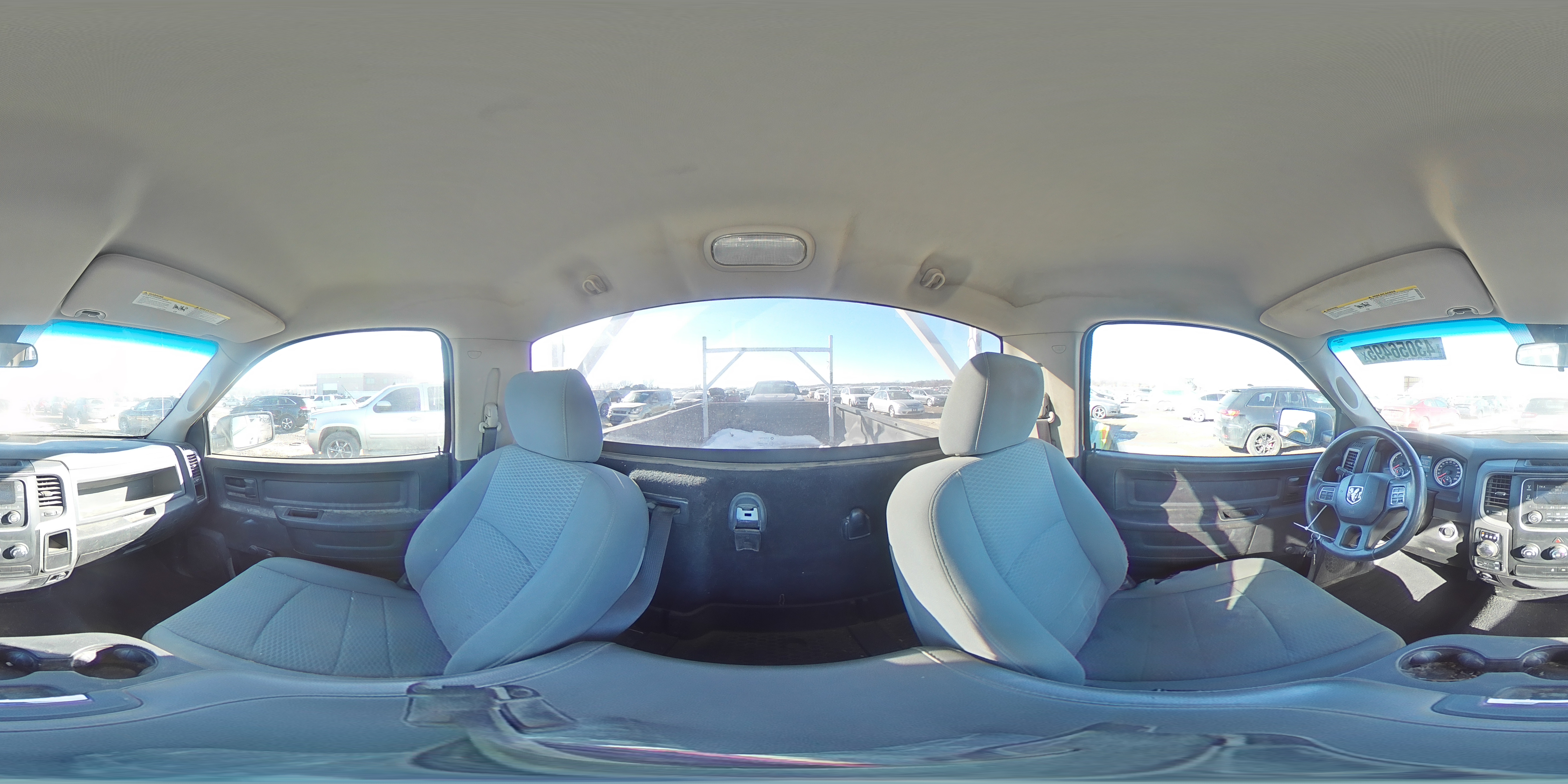 2014 RAM 1500 - Image 12