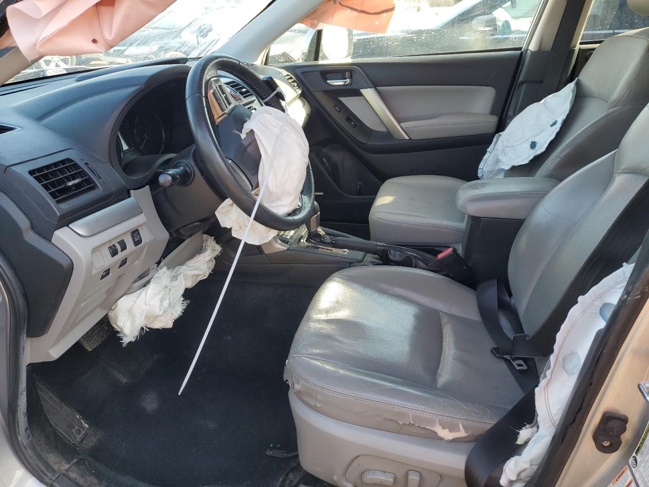 2015 Subaru Forester - Image 7