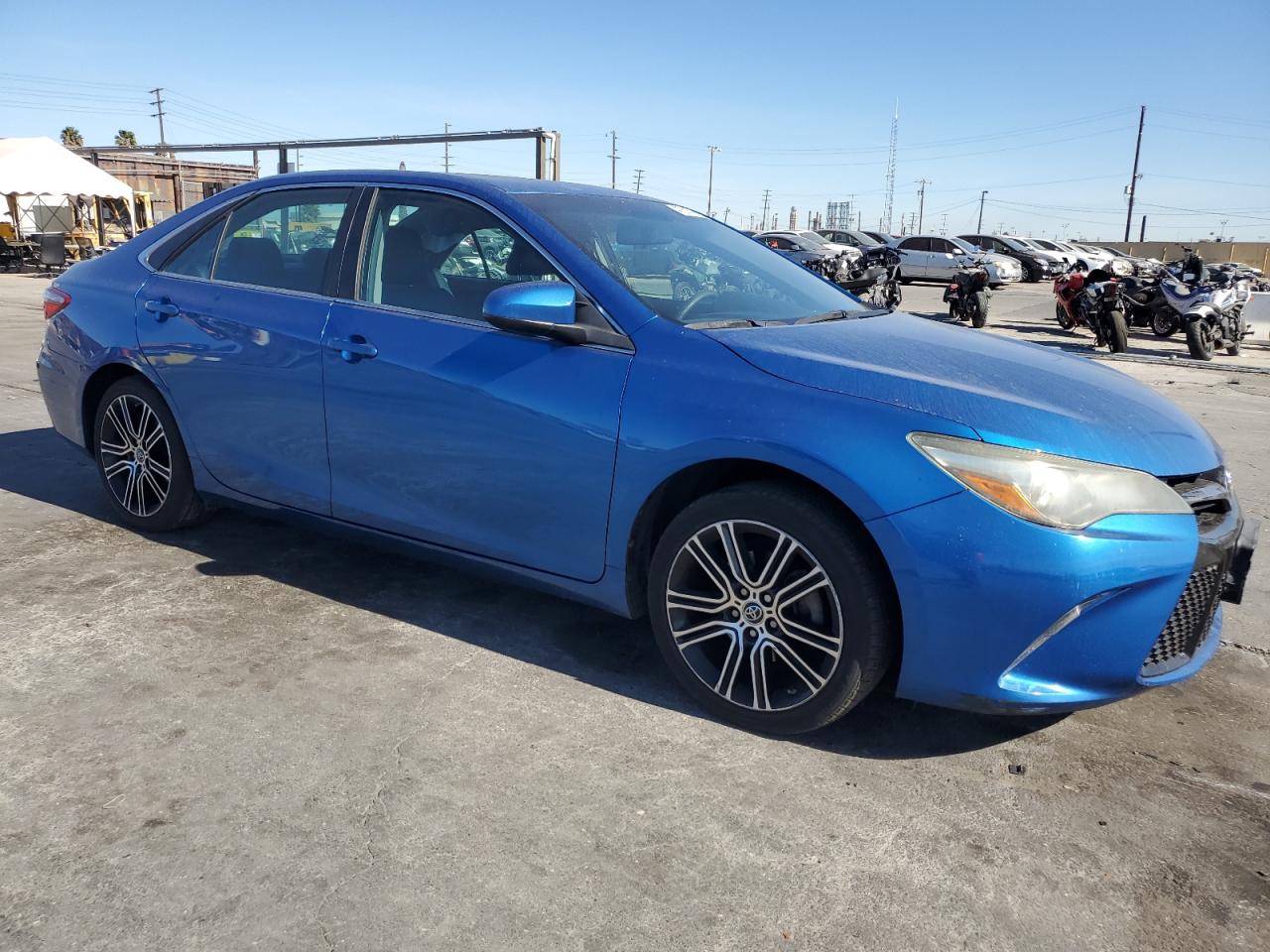 2016 Toyota Camry - Image 4