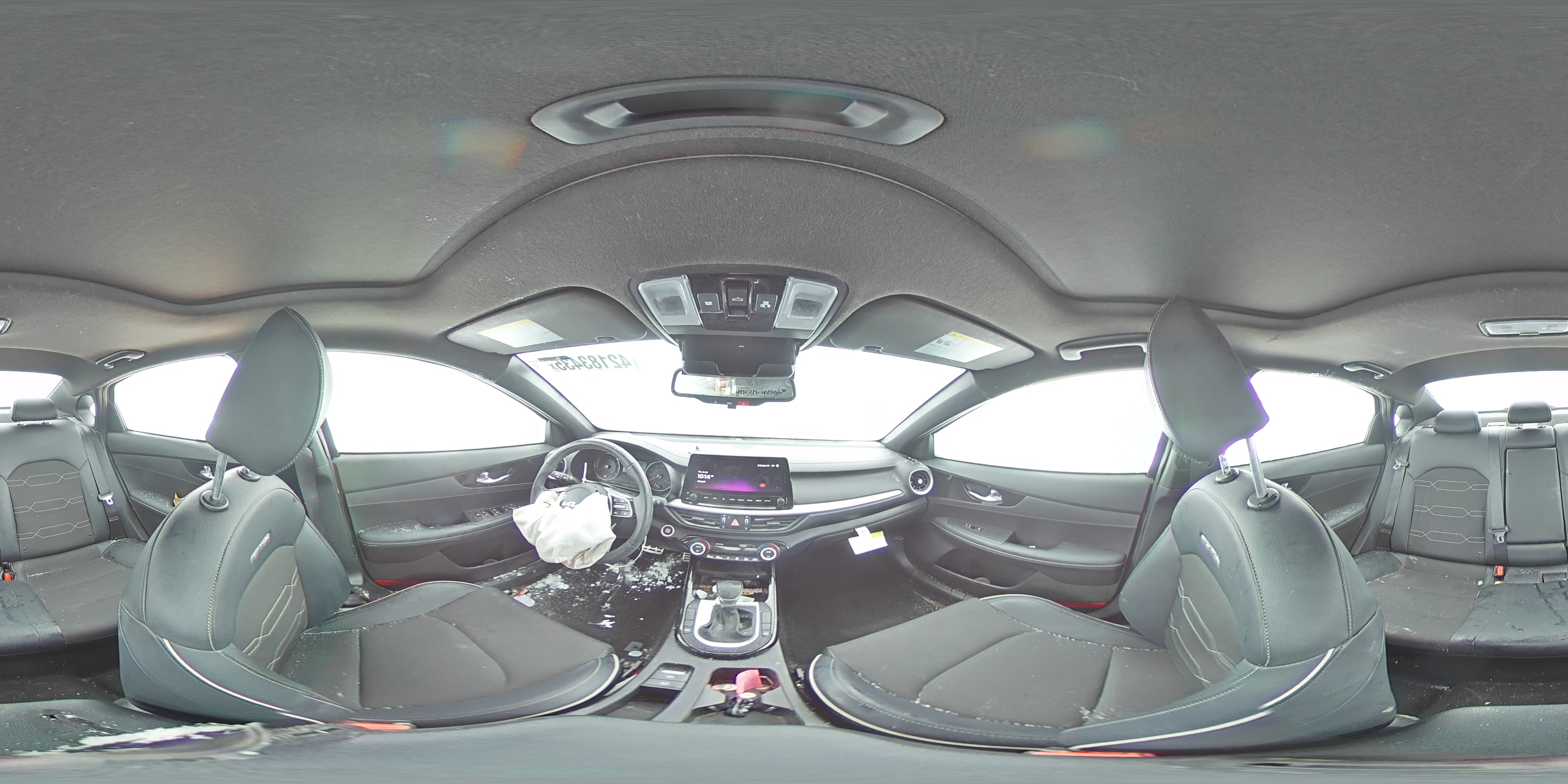 2024 Kia Forte - Image 12