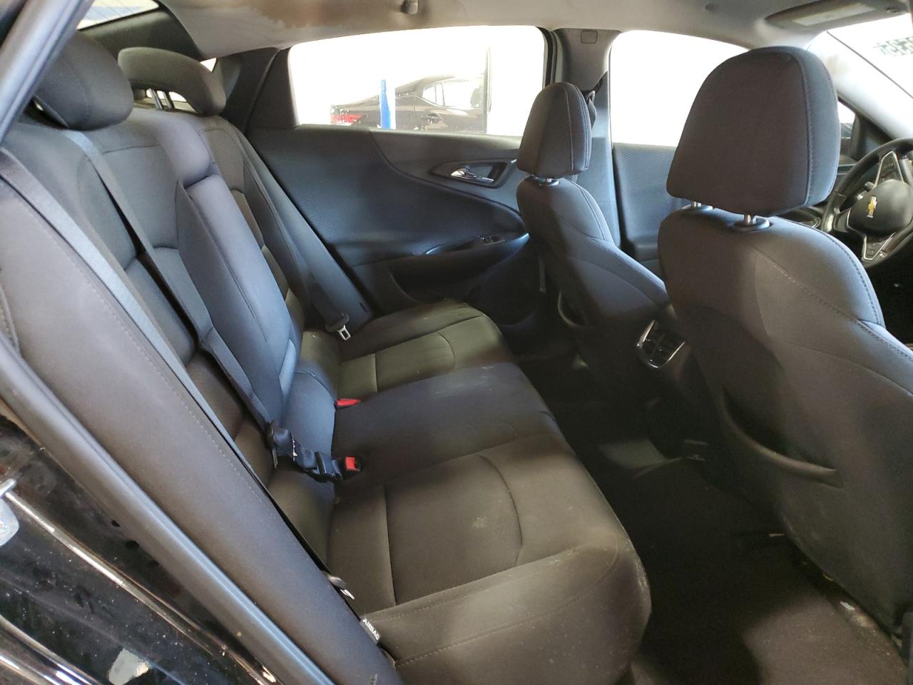 2018 Chevrolet Malibu - Image 10