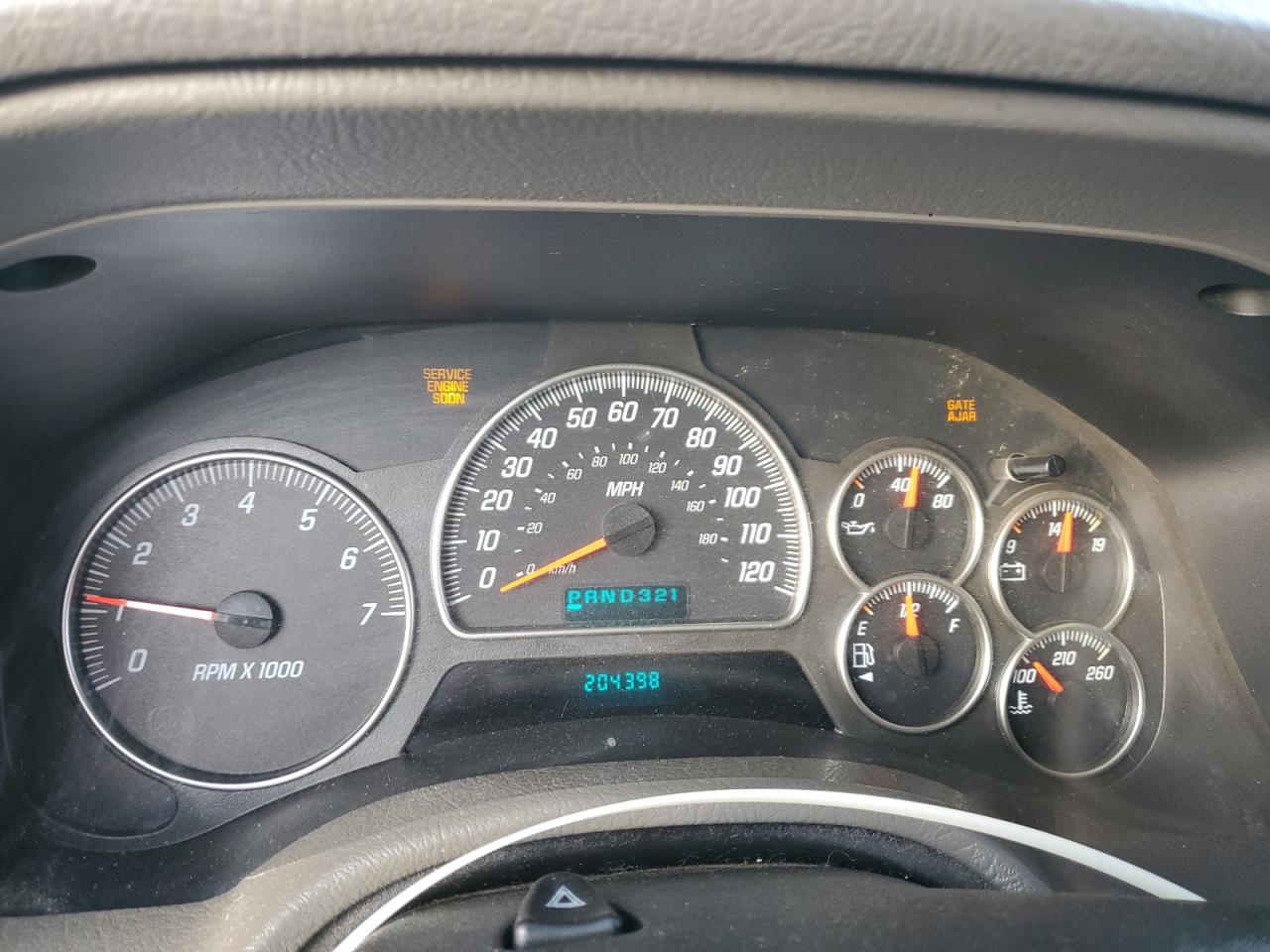 2003 GMC Envoy - Image 9