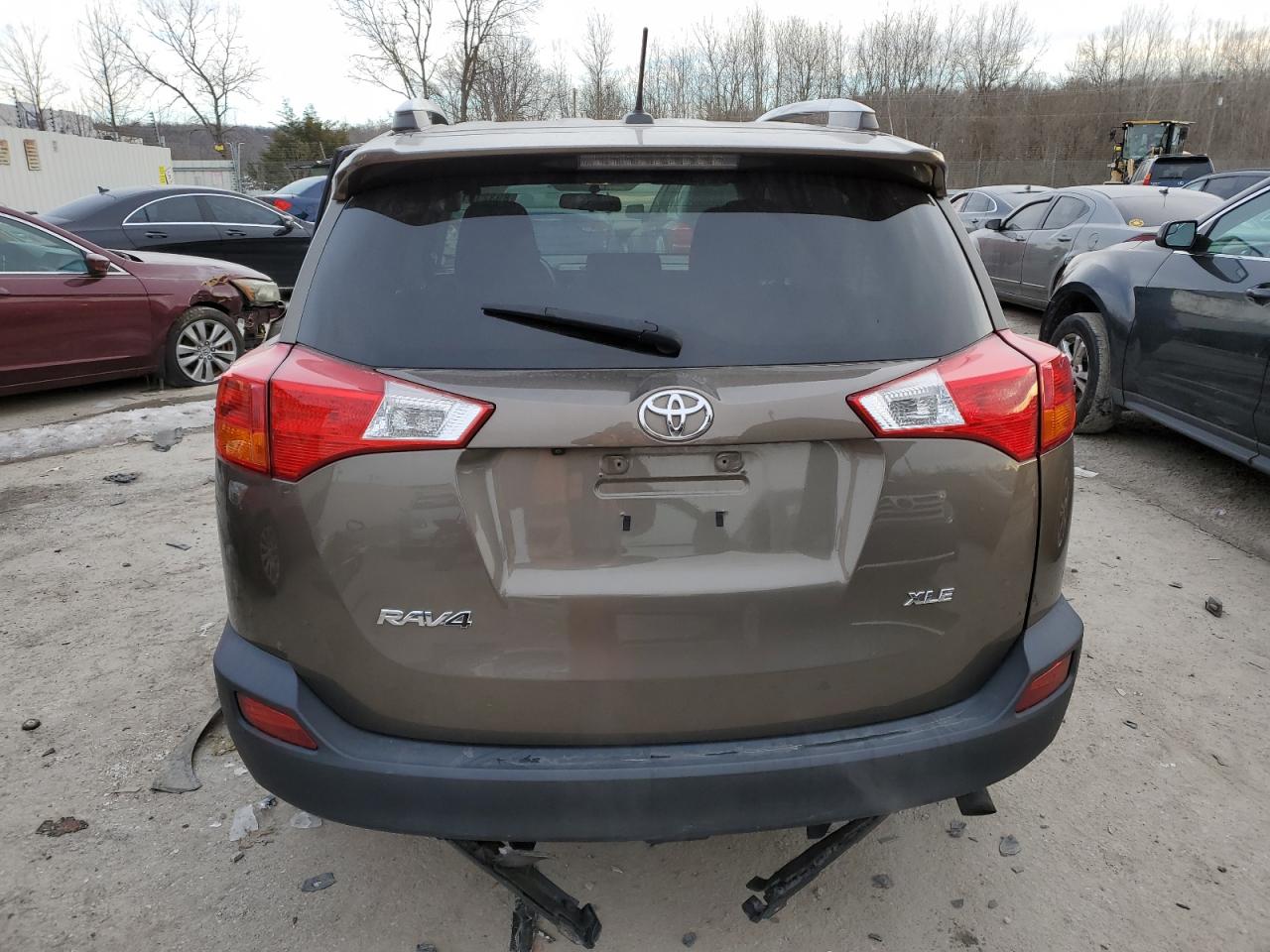 2014 Toyota RAV 4 - Image 6