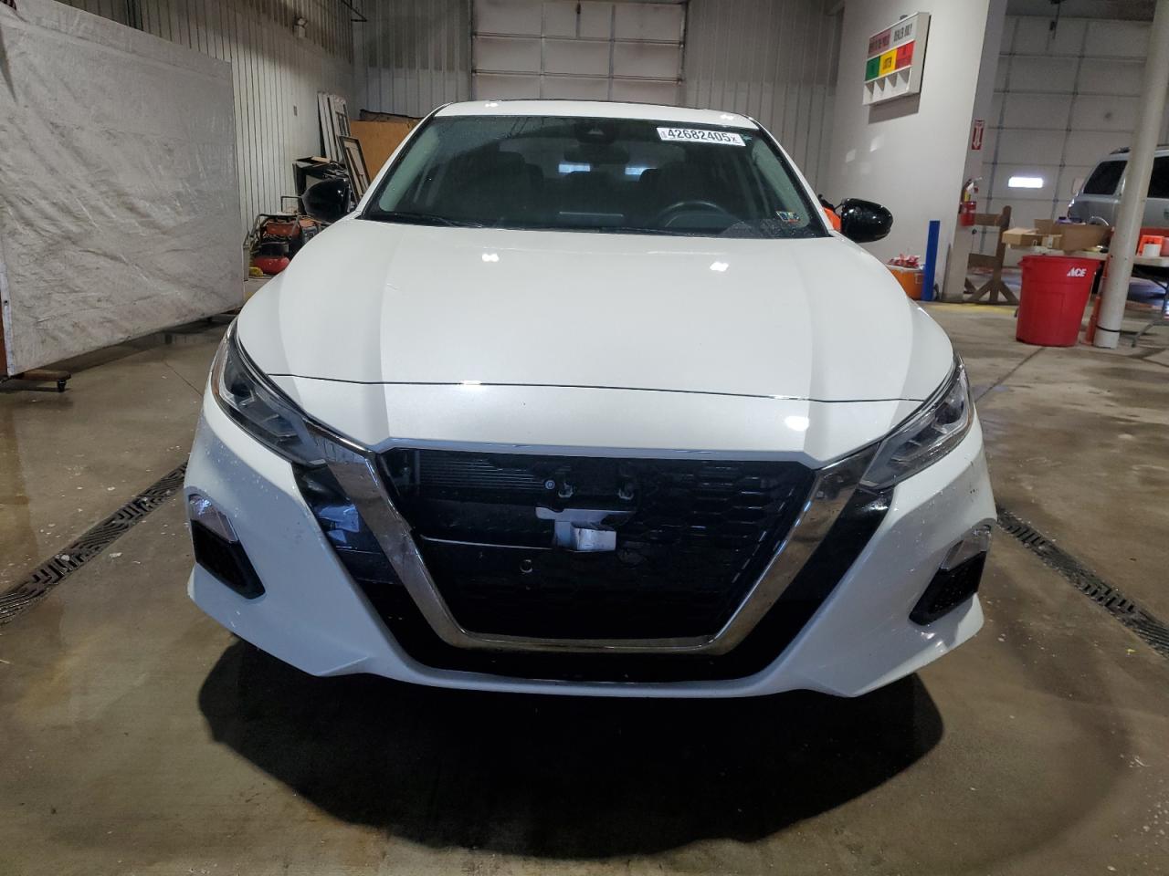 2021 Nissan Altima - Image 5
