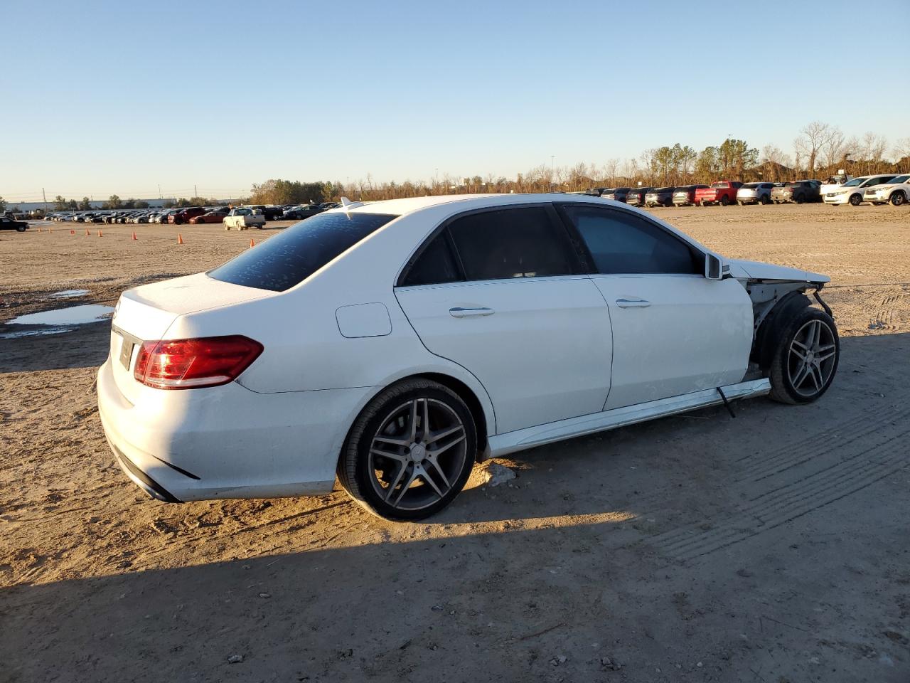 2016 Mercedes-Benz E-klasse - Image 3
