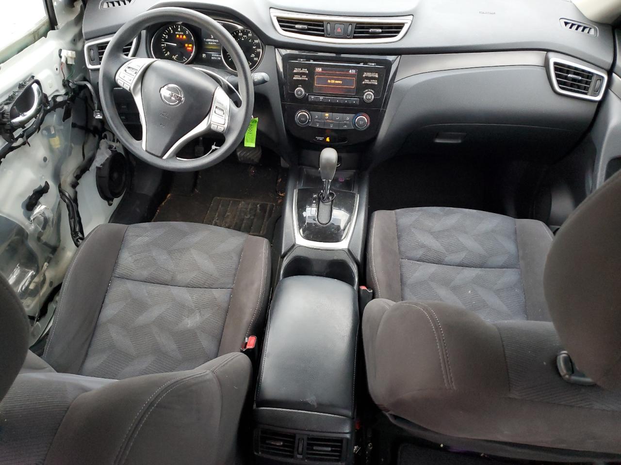 2015 Nissan Rogue - Image 8