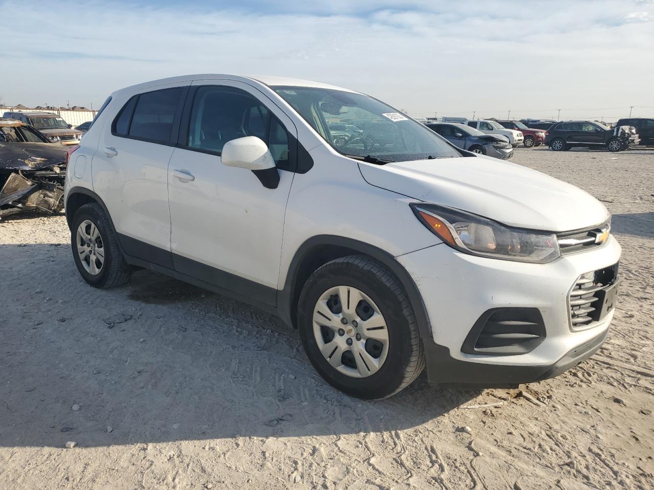 2019 Chevrolet Trax - Image 4