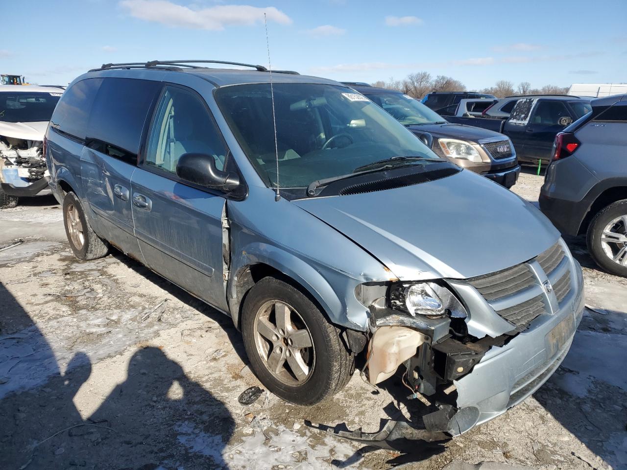 2006 Dodge Caravan - Image 4