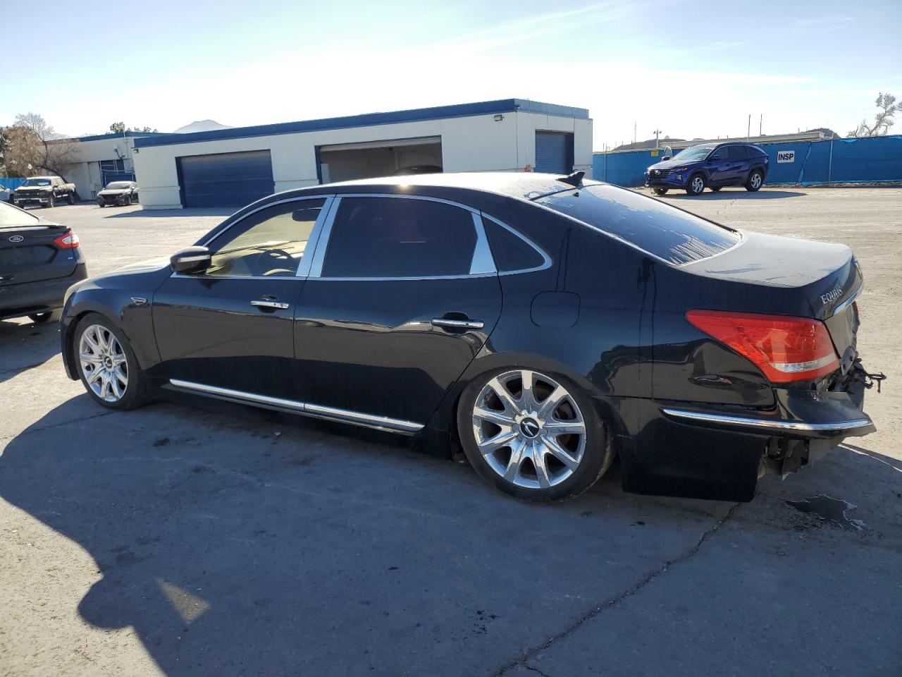 2011 Hyundai Equus - Image 2