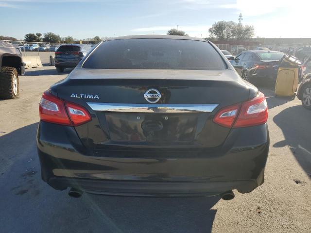  NISSAN ALTIMA 2016 Czarny