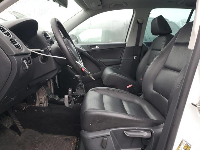 Parquets VOLKSWAGEN TIGUAN 2015 Biały