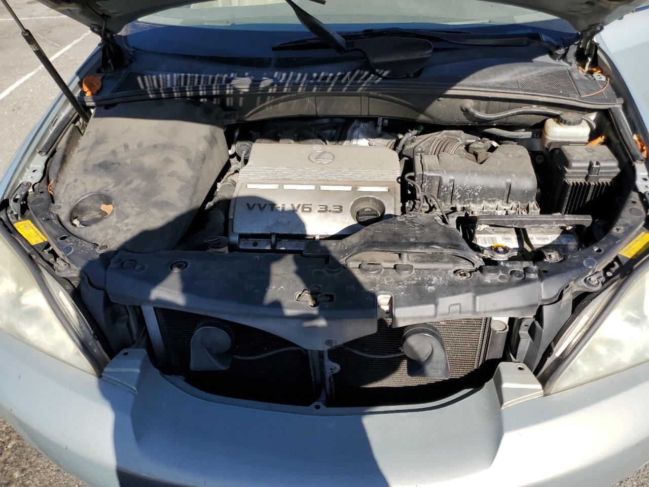 2004 Lexus RX - Image 11
