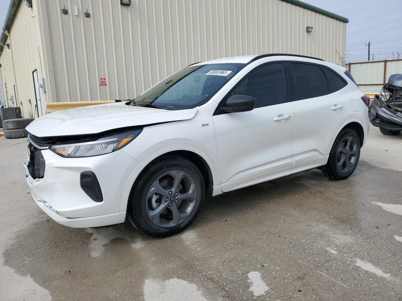 2023 Ford Escape - Image 1