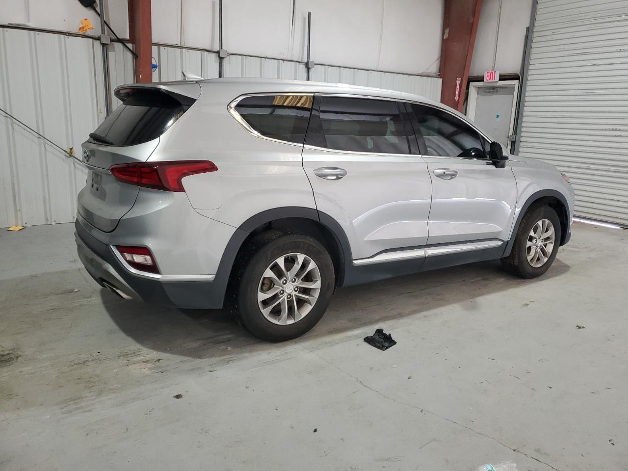 2020 Hyundai Santa Fe - Image 3